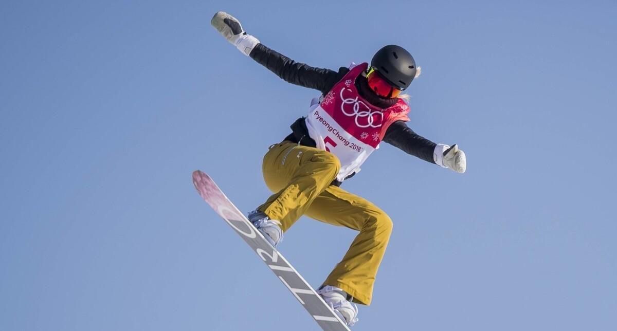 创历史冬奥单板滑雪女子大跳台中国第一人荣格排名第9进决赛