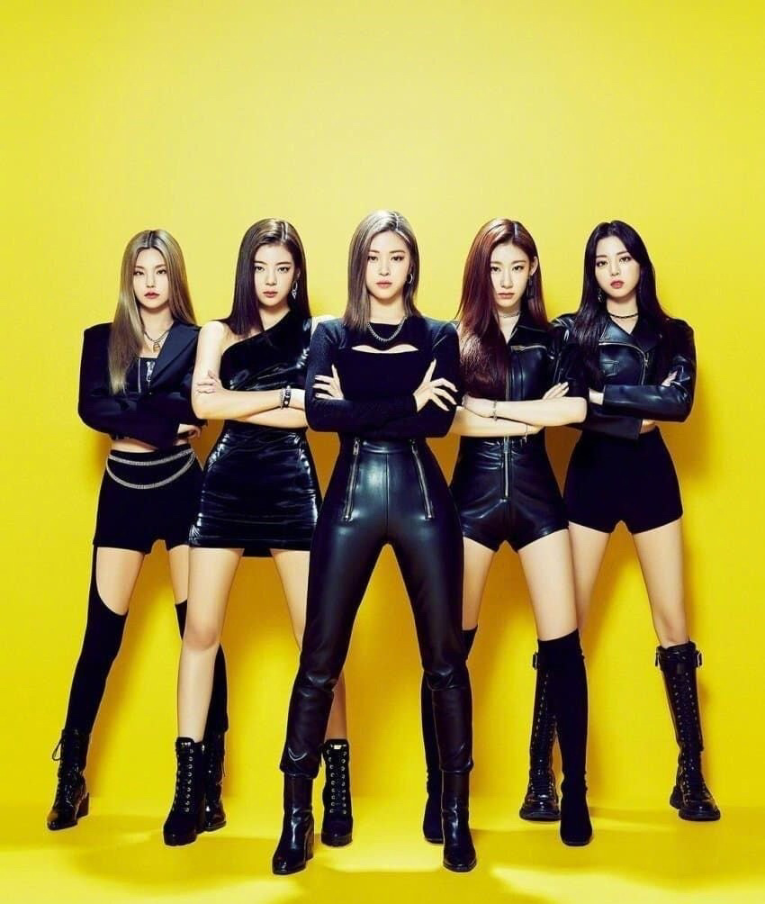 这么一看jyp的女团都有一样的pose哎!