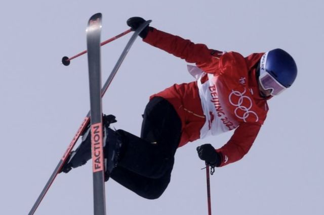 大心脏!谷爱凌第二跳失误摔倒,最后一跳86.23分勇夺亚军休闲区蓝鸢梦想 - Www.slyday.coM 大心脏!谷爱凌第二跳失误摔倒,最后一跳86.23分勇夺亚军休闲区蓝鸢梦想 - Www.slyday.coM