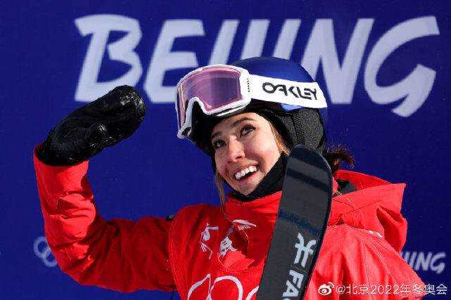 谷爱凌太强了!绝境一跳86.23高分再夺一银,仅比金牌少0.33分休闲区蓝鸢梦想 - Www.slyday.coM 谷爱凌太强了!绝境一跳86.23高分再夺一银,仅比金牌少0.33分休闲区蓝鸢梦想 - Www.slyday.coM