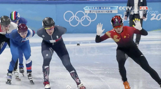 每次超越都举起双手？从中国队员的习惯，看到的是干干净净的比赛休闲区蓝鸢梦想 - Www.slyday.coM