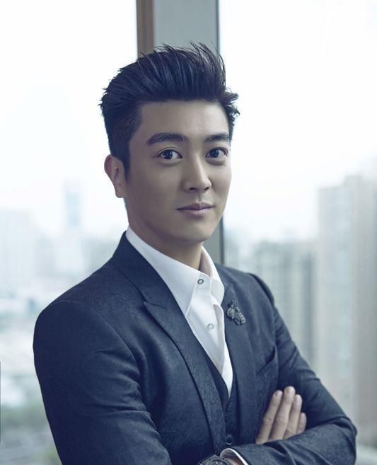 杜江塌房了工作室解释私聊女网红有三点难以自圆其说