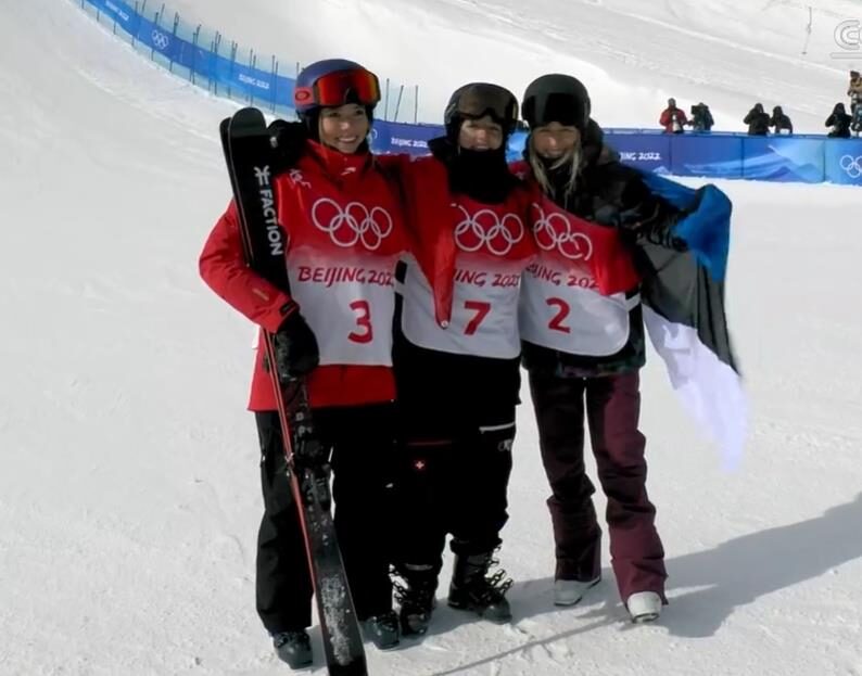 大心脏!谷爱凌收获银牌,最后一跳86.23分逆袭,天才对手仅第三休闲区蓝鸢梦想 - Www.slyday.coM 大心脏!谷爱凌收获银牌,最后一跳86.23分逆袭,天才对手仅第三休闲区蓝鸢梦想 - Www.slyday.coM