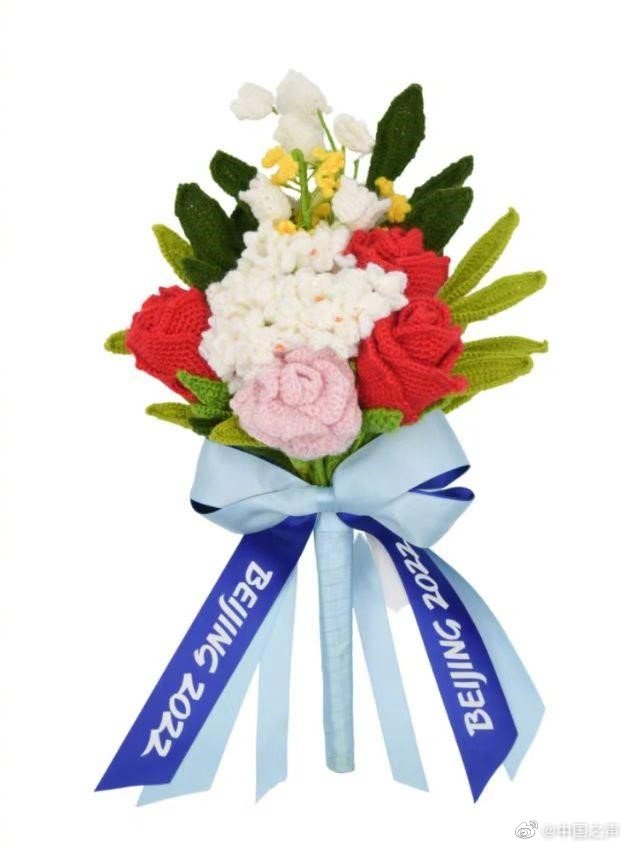 90后残疾姑娘编织冬奥颁奖花束休闲区蓝鸢梦想 - Www.slyday.coM