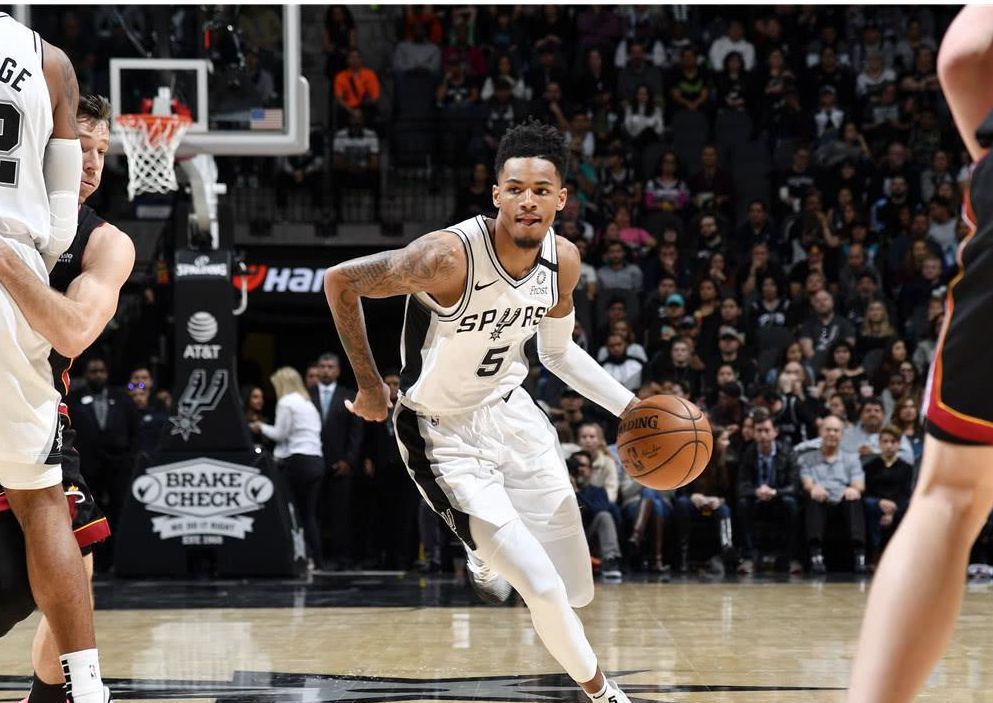 24次出手,0次三分,狂轰40+3+7力克旧主!波波维奇只能甘拜下风休闲区蓝鸢梦想 - Www.slyday.coM 24次出手,0次三分,狂轰40+3+7力克旧主!波波维奇只能甘拜下风休闲区蓝鸢梦想 - Www.slyday.coM