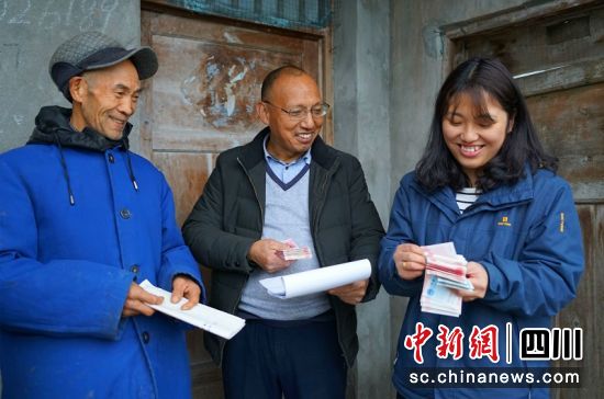 西充：“90后”大学生返乡创业带领村民走上致富路休闲区蓝鸢梦想 - Www.slyday.coM