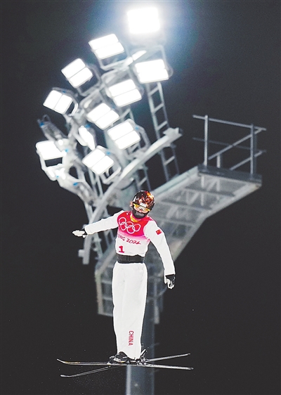 四战冬奥 徐梦桃终圆金牌梦休闲区蓝鸢梦想 - Www.slyday.coM