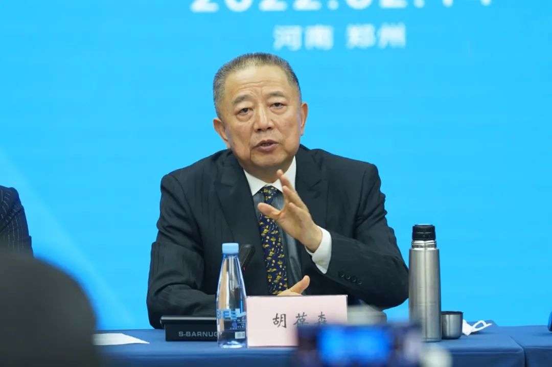 胡葆森:做少做小做好,才能做精做新做快|胡葆森|建业集团|美元债_新浪