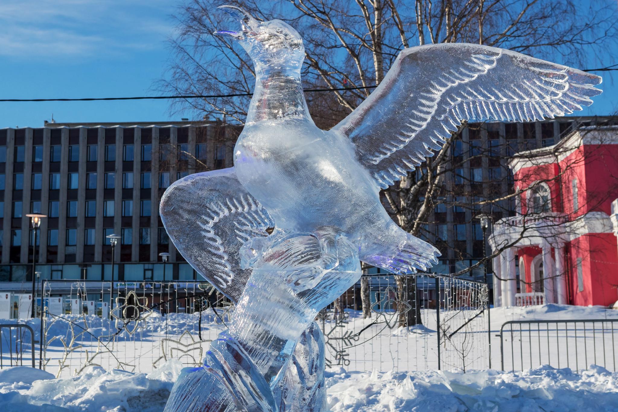 俄罗斯彼得罗扎沃茨克的冰雪节|彼得罗扎沃茨克|冰雪节|卫星_新浪新闻