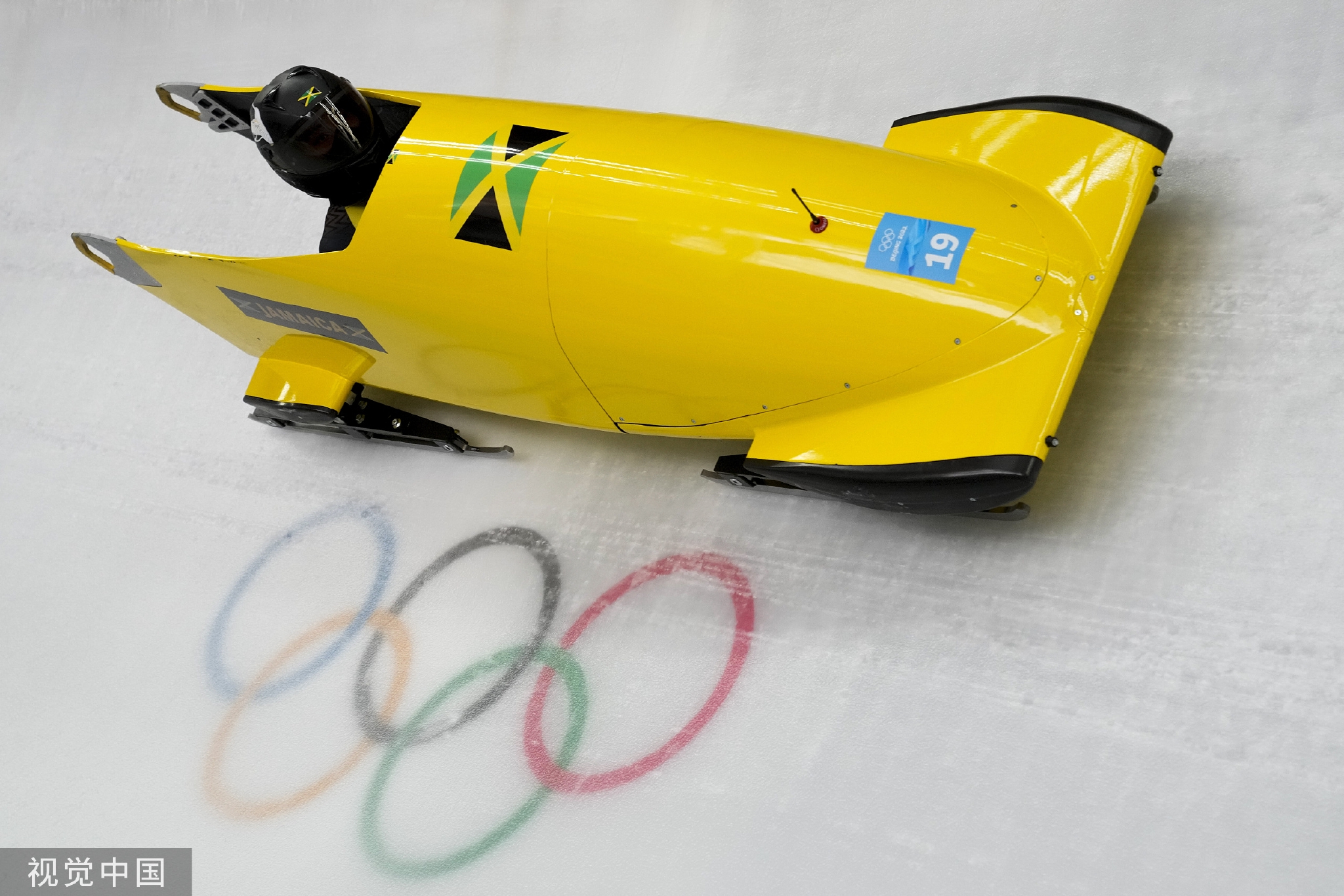 冬奥头条｜谷爱凌苏翊鸣今日冲金，朱易出战女子单人滑短节目休闲区蓝鸢梦想 - Www.slyday.coM