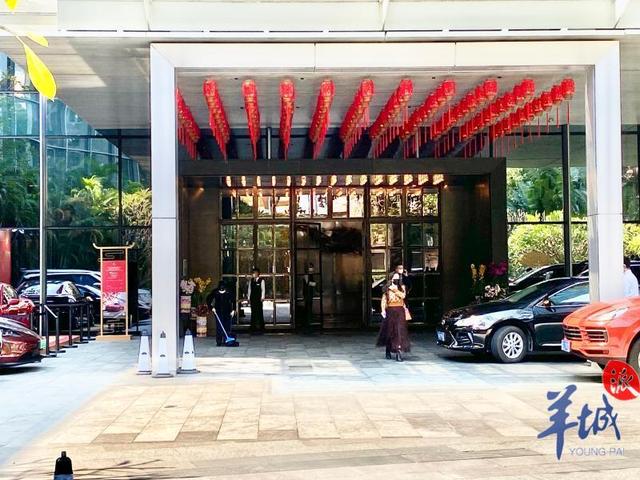 现场直击｜广州太古汇商场临时管控，顾客及员工核酸检测休闲区蓝鸢梦想 - Www.slyday.coM