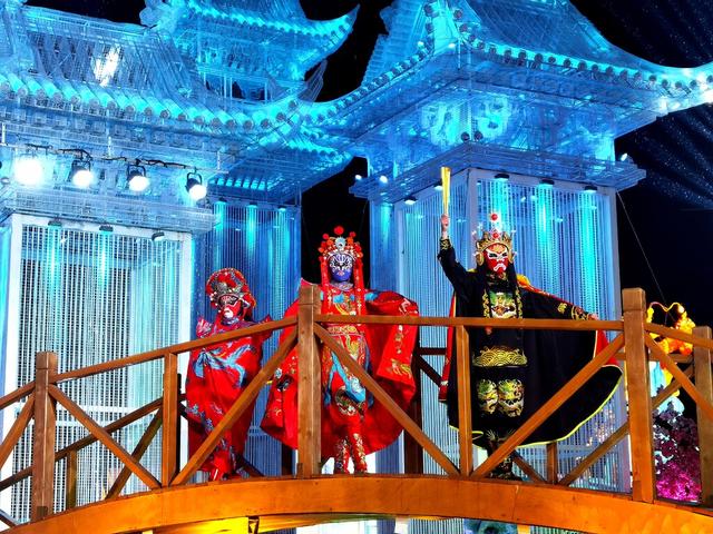 闪耀2022央视元宵晚会“中国灯城”自贡以光为媒传播中华文化休闲区蓝鸢梦想 - Www.slyday.coM