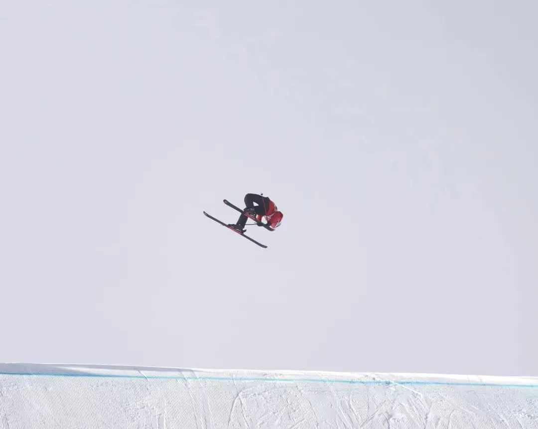 谷爱凌逆袭夺银牌！休闲区蓝鸢梦想 - Www.slyday.coM