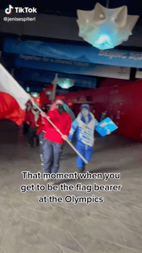 “豆包女孩”火了！为筹钱在剧组跑龙套，参加冬奥背后的故事感动千万网友休闲区蓝鸢梦想 - Www.slyday.coM