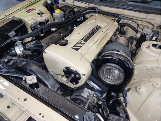 日产天际线gtrr34成为1166匹马力的沙漠王子