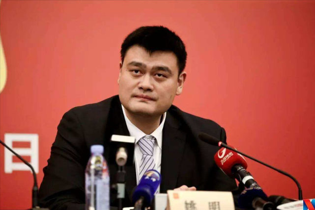 中国篮球速递!女篮出访队伍2人核酸阳性,宏远官宣签国字号悍将休闲区蓝鸢梦想 - Www.slyday.coM 中国篮球速递!女篮出访队伍2人核酸阳性,宏远官宣签国字号悍将休闲区蓝鸢梦想 - Www.slyday.coM