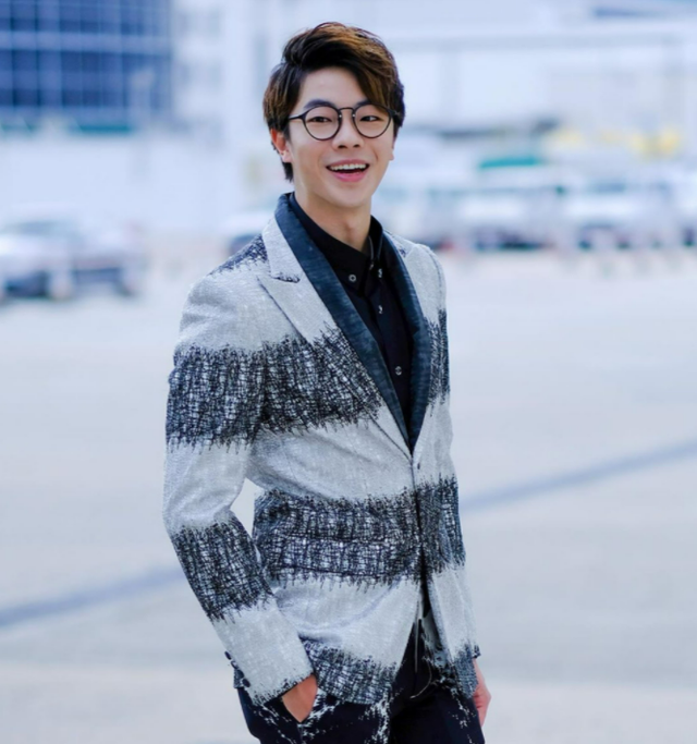 港姐亚军陈祯怡被爆一脚踏七船,男友当司机,可利用