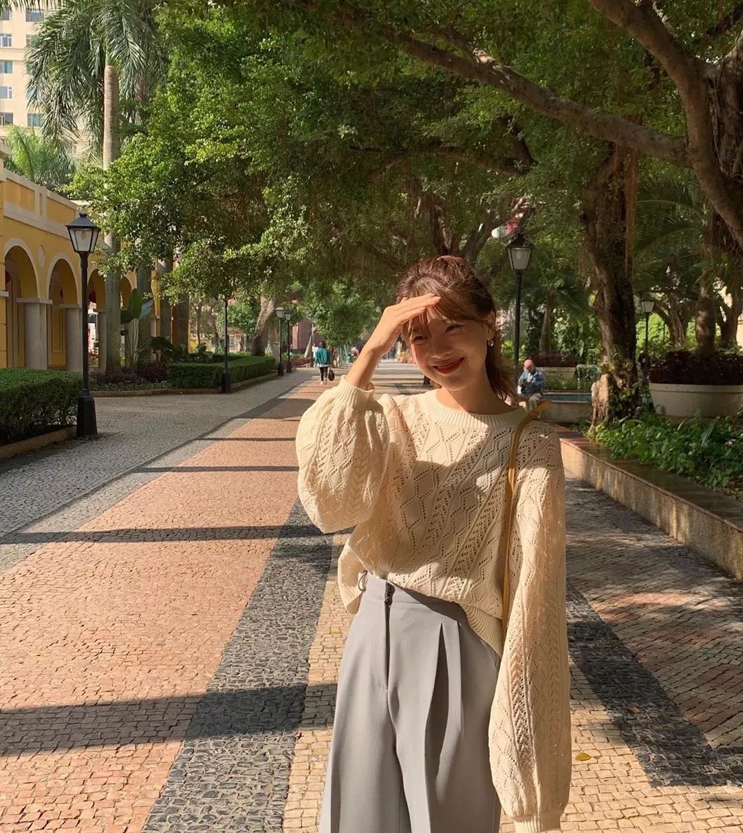 今春就选这3条裤子,粗腿星人也能穿 !太太太显瘦了 !休闲区蓝鸢梦想 - Www.slyday.coM 今春就选这3条裤子,粗腿星人也能穿 !太太太显瘦了 !休闲区蓝鸢梦想 - Www.slyday.coM