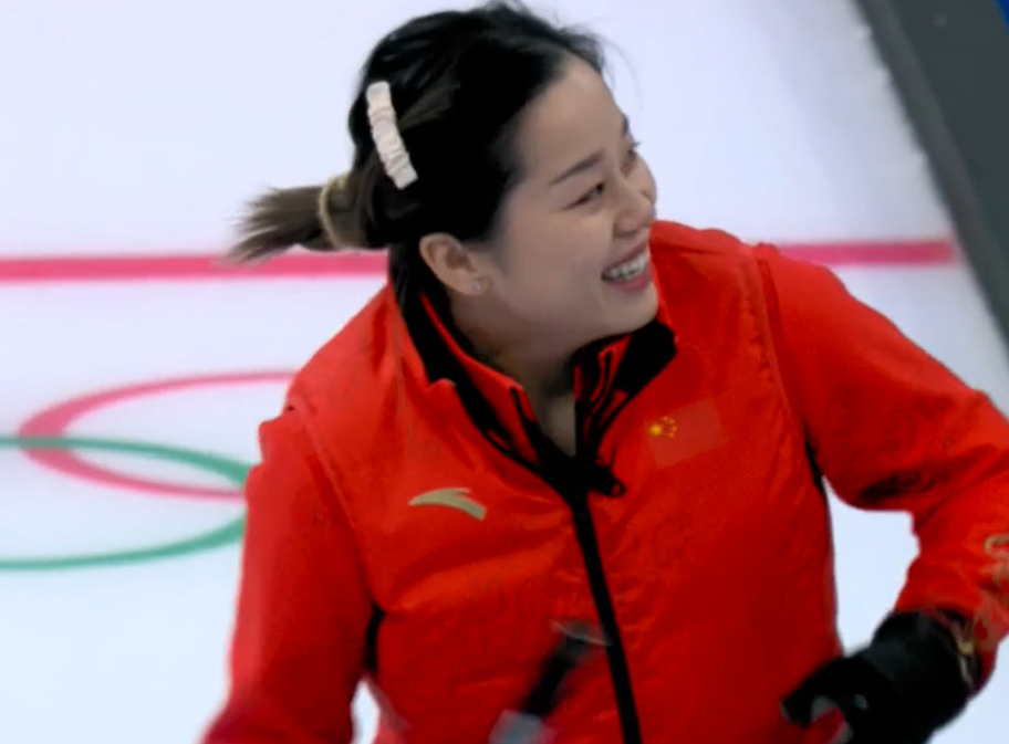 中国女子冰壶虐英国！董子齐压制韩雨，王芮太稳定，但无缘晋级！休闲区蓝鸢梦想 - Www.slyday.coM