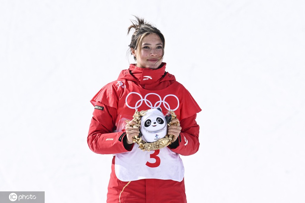 “苏谷”一金一银助中国队创冬奥最佳战绩，冰墩墩NFT也遭疯抢休闲区蓝鸢梦想 - Www.slyday.coM