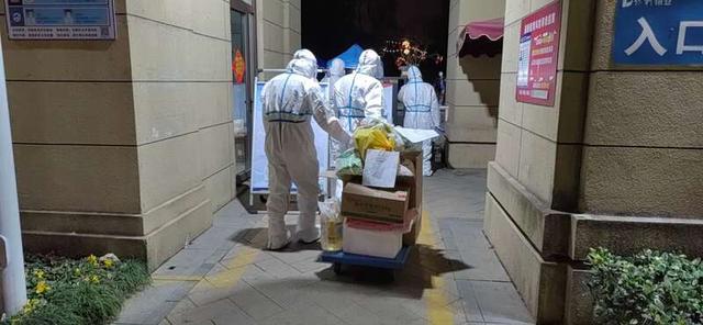 苏州封控区居民收到甜蜜“圆滚滚”休闲区蓝鸢梦想 - Www.slyday.coM