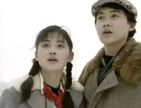 中年离婚又曾绯闻缠身，如今46岁的她是怎么从“保姆”活成“公主”的？休闲区蓝鸢梦想 - Www.slyday.coM