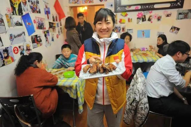 她们为中国队夺冬奥会金牌，徐梦桃、范可新、周洋的家庭照火了休闲区蓝鸢梦想 - Www.slyday.coM