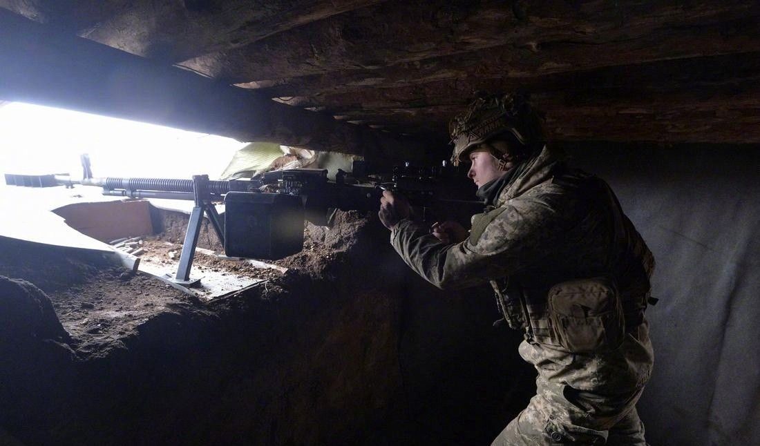 2月17日10时，乌克兰率先在乌东开火，会是俄乌大战前奏吗？休闲区蓝鸢梦想 - Www.slyday.coM