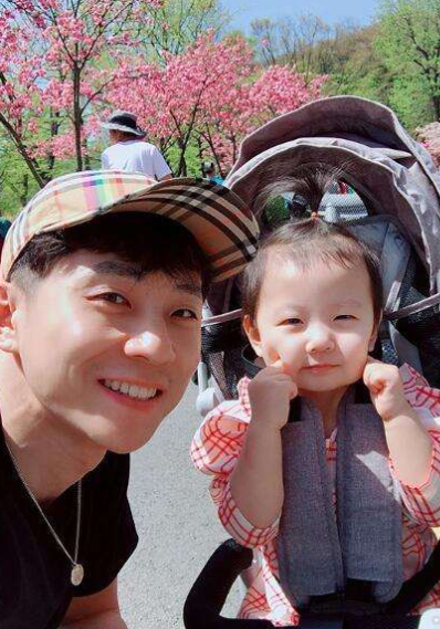 安贤洙合同2月底到期,急着回韩国和妻女团聚,还回中国当教练吗休闲区蓝鸢梦想 - Www.slyday.coM 安贤洙合同2月底到期,急着回韩国和妻女团聚,还回中国当教练吗休闲区蓝鸢梦想 - Www.slyday.coM