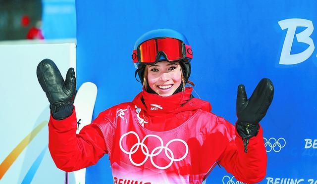 谷爱凌赛后找妈妈，打了10个电话没有接，要试着自己长大休闲区蓝鸢梦想 - Www.slyday.coM