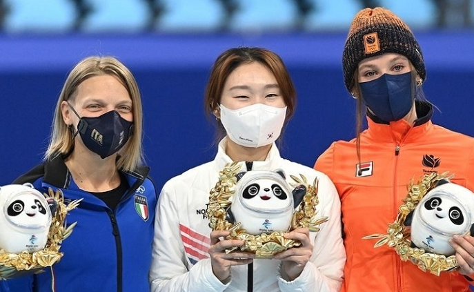 韩媒酸了！晒崔敏静夺金时刻，国内欢呼沸腾：祝贺公平的比赛休闲区蓝鸢梦想 - Www.slyday.coM