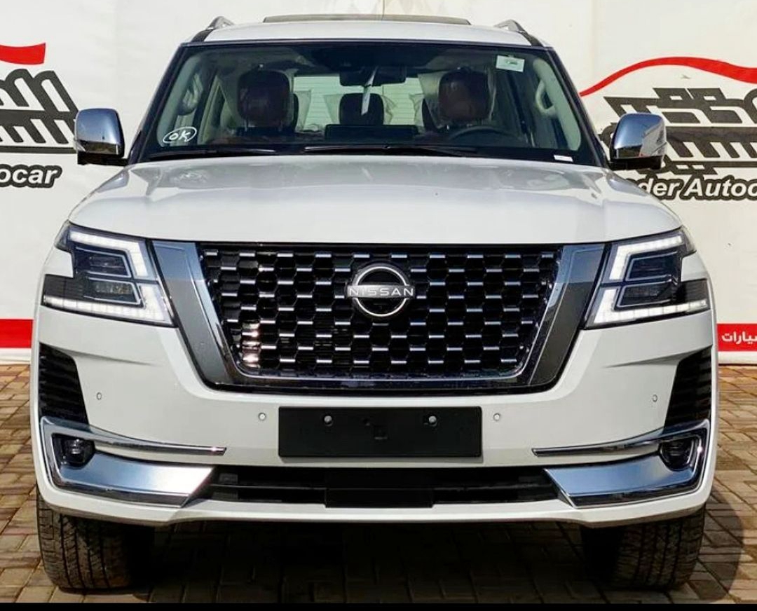 新款日产途乐海外实拍造型硬朗内饰奢华搭56v8动力