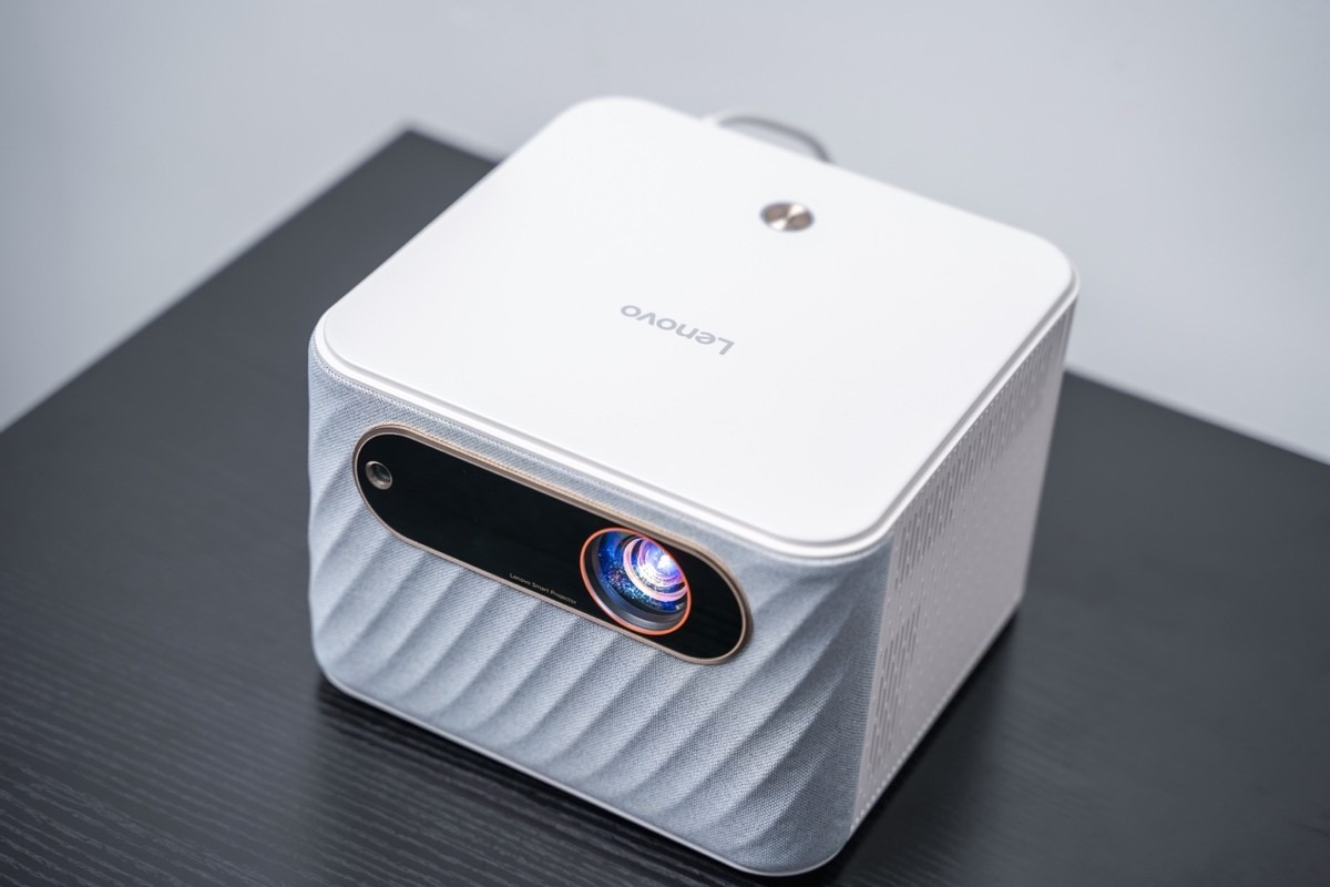 家庭影院打造一款联想投影仪t500帮你搞定