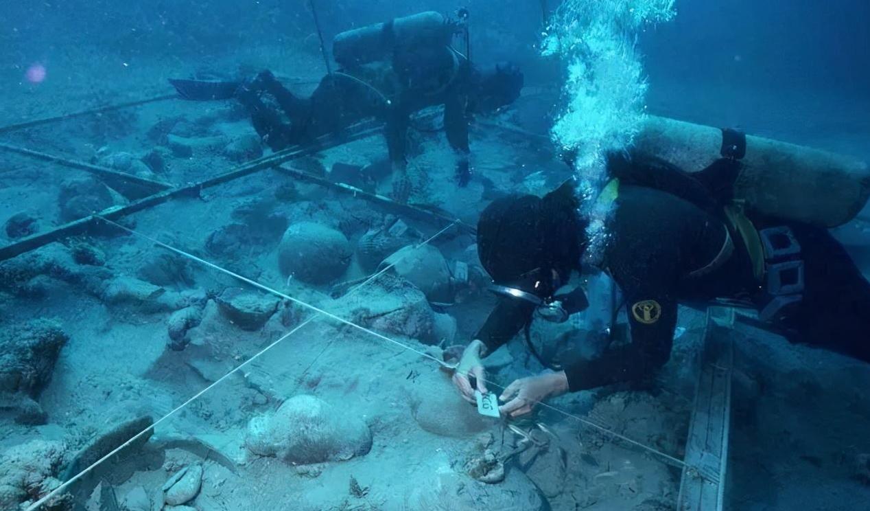 神秘古船沉没800多年,中国意外发现8万件宝藏,老外羡慕坏了休闲区蓝鸢梦想 - Www.slyday.coM 神秘古船沉没800多年,中国意外发现8万件宝藏,老外羡慕坏了休闲区蓝鸢梦想 - Www.slyday.coM