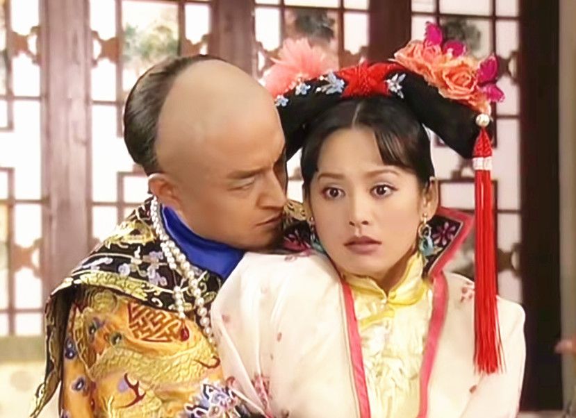 孝庄秘史大玉儿有多委屈多尔衮到死都不知美人为救他曾下跪