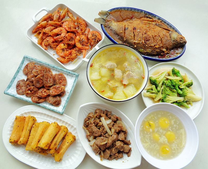 看我家元宵节晚餐7菜一汤花钱不多家人说吃得舒服