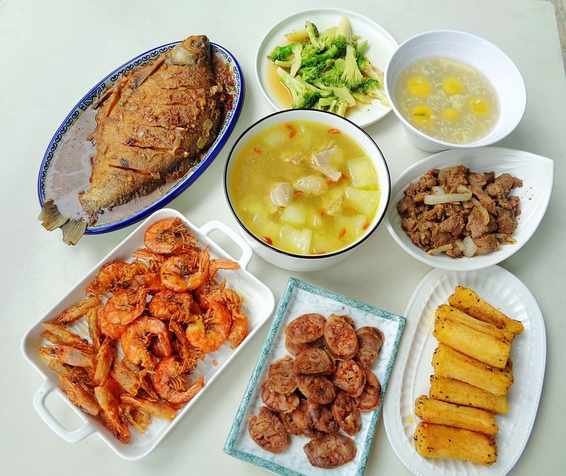 看我家元宵节晚餐7菜一汤花钱不多家人说吃得舒服