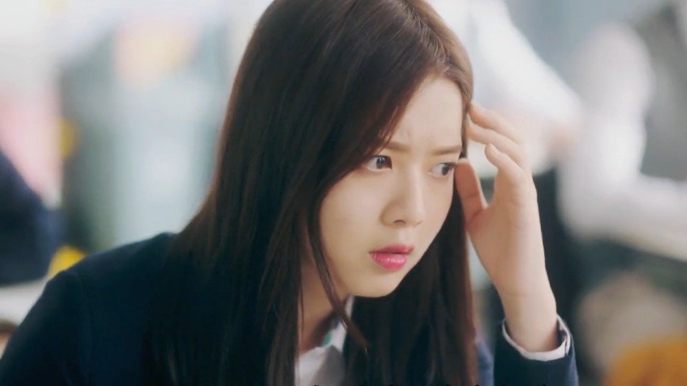 重返18岁的爸爸竟和女儿成为了同班同学!