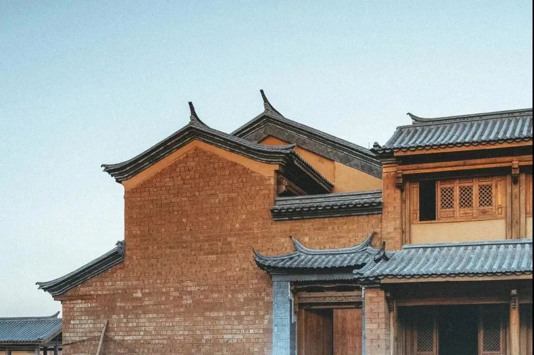 (图源:呈贡发布)这里大量昆明传统的"一颗印"建筑以联排,串联的形式