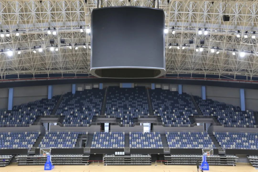 全新升级黄龙体育馆正式对外预约空中跑道未来免费开放