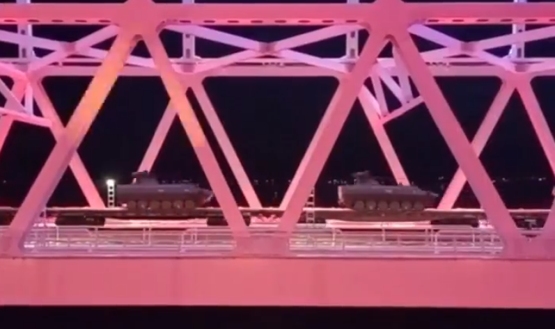 俄媒：乌克兰政府军向乌东部武装控制的4个地区共开火5次，违反《明斯克协议》休闲区蓝鸢梦想 - Www.slyday.coM