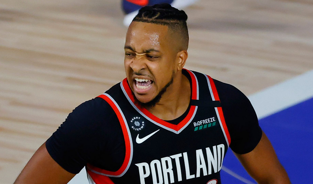 2013-2014赛季,cj-麦科勒姆第一次以开拓者球员的身份登上了开拓者的