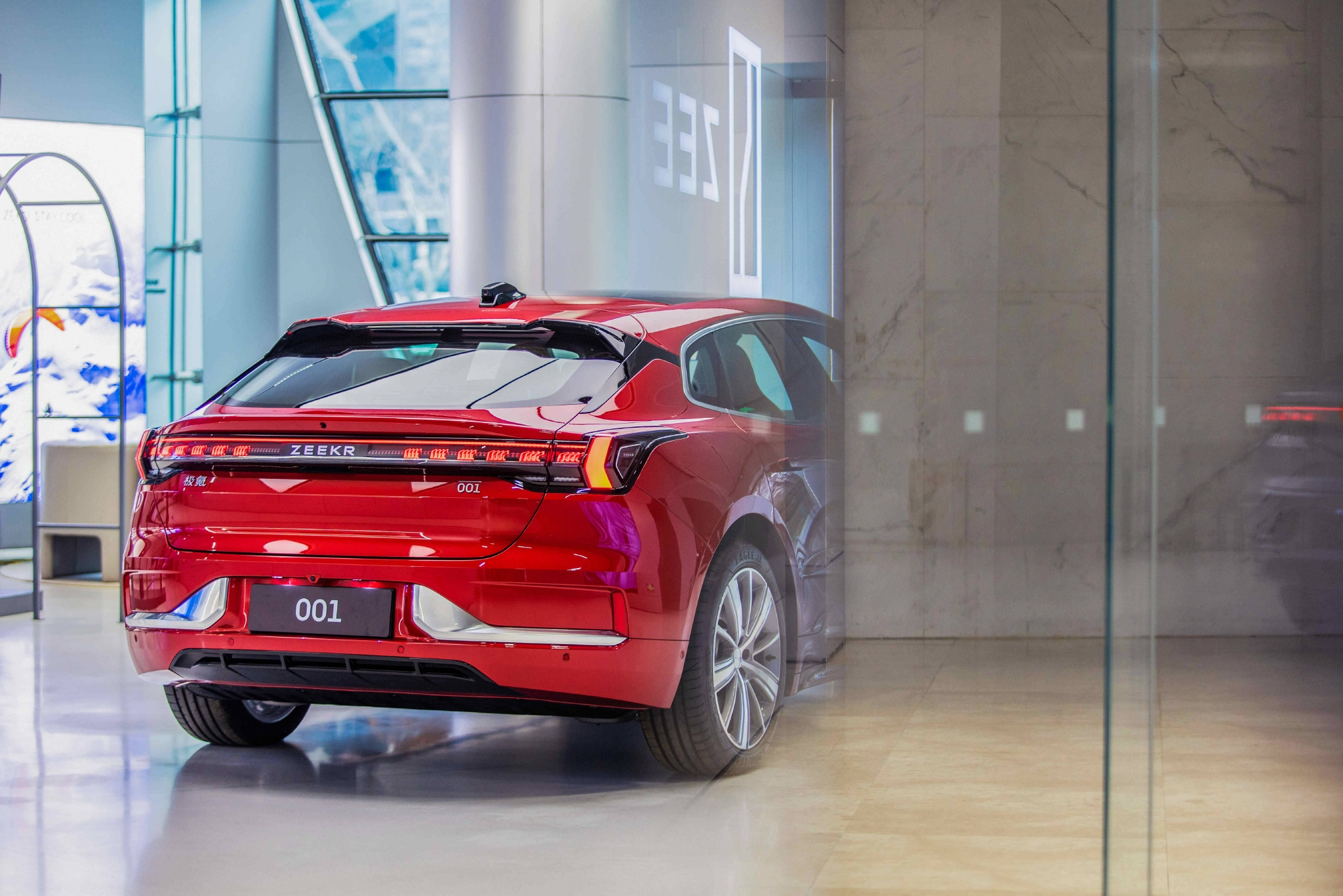 极氪中心全球旗舰店开业，年内全国门店将超300家休闲区蓝鸢梦想 - Www.slyday.coM