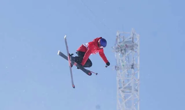 提前锁定冠军，第三轮为何没有挑战高难度？谷爱凌：玩得快乐就行休闲区蓝鸢梦想 - Www.slyday.coM