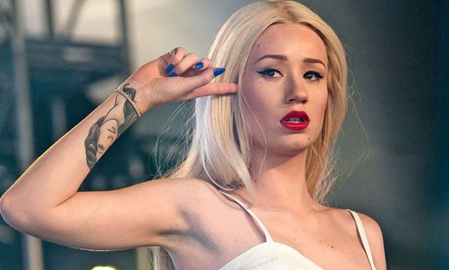 但尼克杨和iggy这对恋人不同,尼克杨只是nba的角色