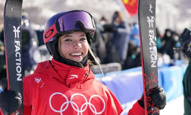 提前锁定冠军，第三轮为何没有挑战高难度？谷爱凌：玩得快乐就行休闲区蓝鸢梦想 - Www.slyday.coM