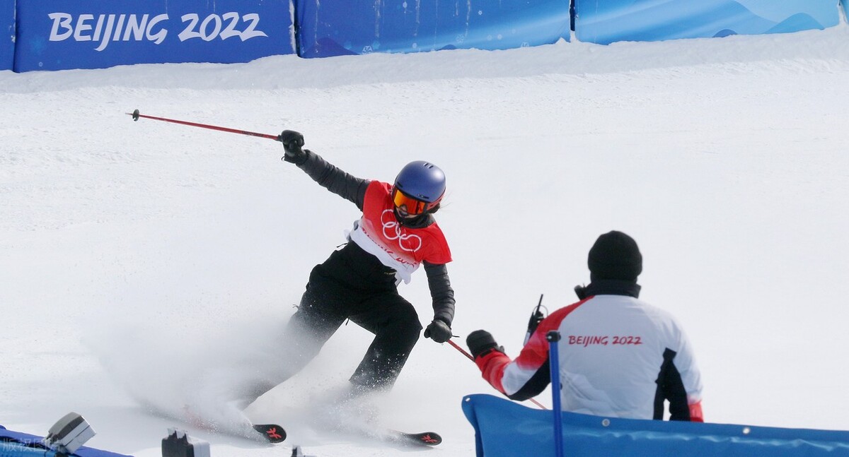 冬奥比赛因大雪延期，自由滑雪推迟后，谷爱凌因祸得福休闲区蓝鸢梦想 - Www.slyday.coM