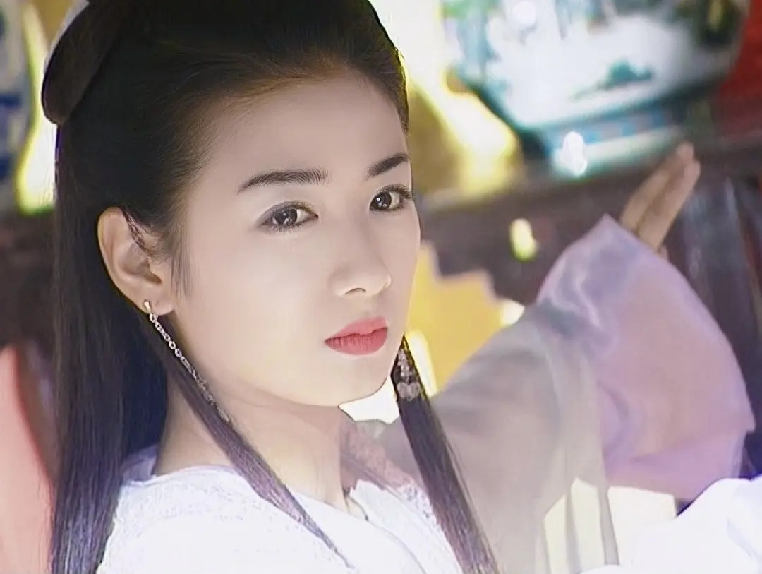 黄奕岂止可惜放到现在这颜值秒杀多少小花