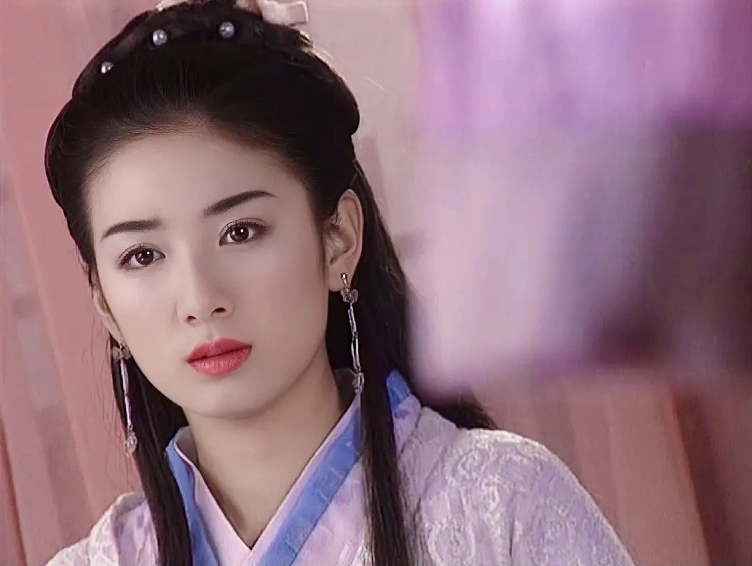 黄奕，岂止可惜！放到现在，这颜值秒杀多少小花|黄奕|李玉湖|造型_新浪新闻