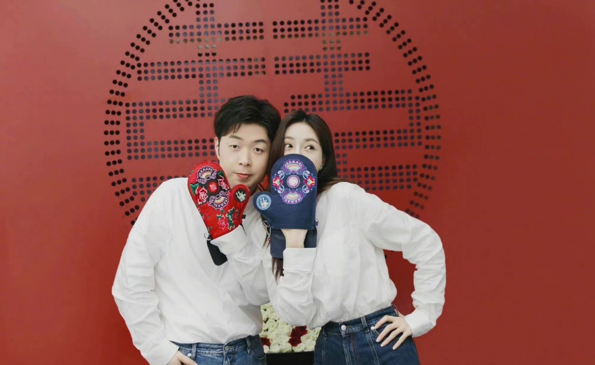 杜海涛结婚后成大赢家!身材暴瘦变帅哥,穿白衬衣拍结婚照大变样休闲区蓝鸢梦想 - Www.slyday.coM 杜海涛结婚后成大赢家!身材暴瘦变帅哥,穿白衬衣拍结婚照大变样休闲区蓝鸢梦想 - Www.slyday.coM